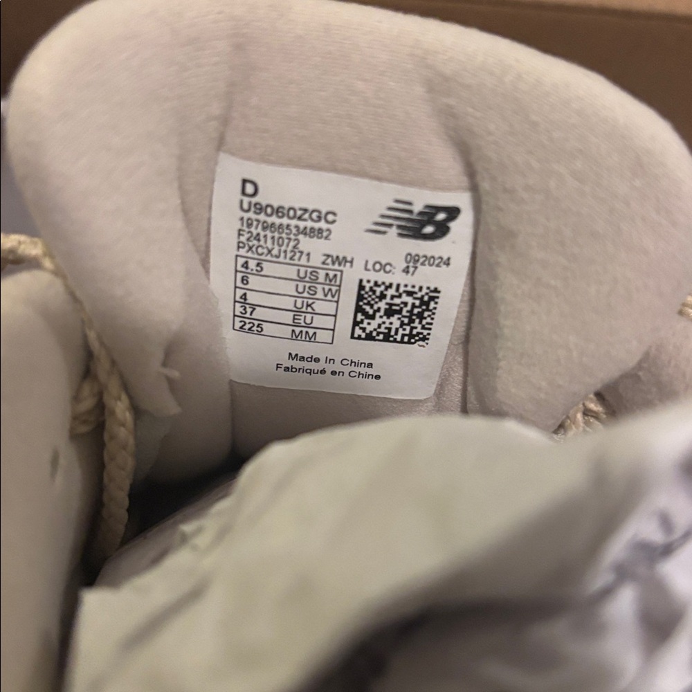 New Balance 9060 Sparrow Bone. - Picture 5 of 5